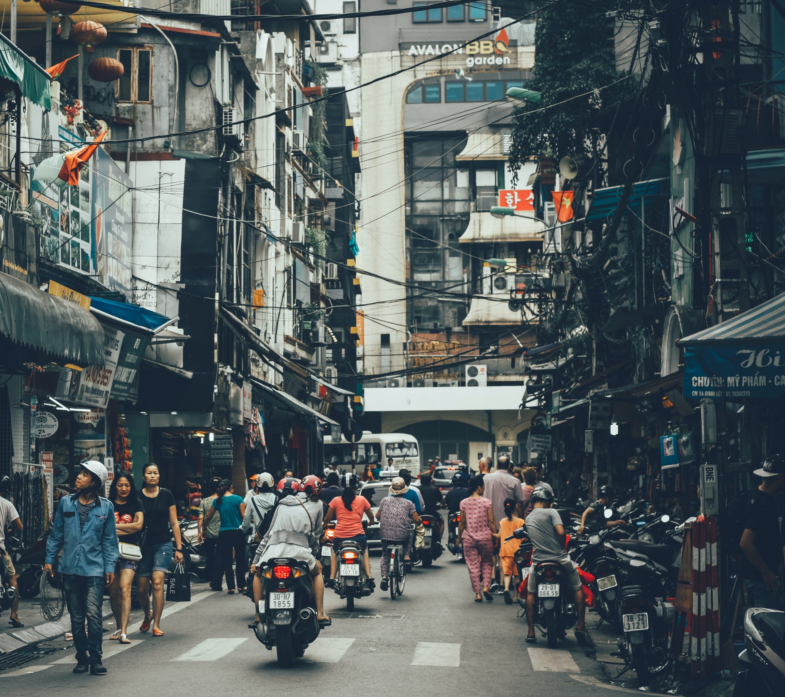 Review Châu Á vận hành như thế nào?